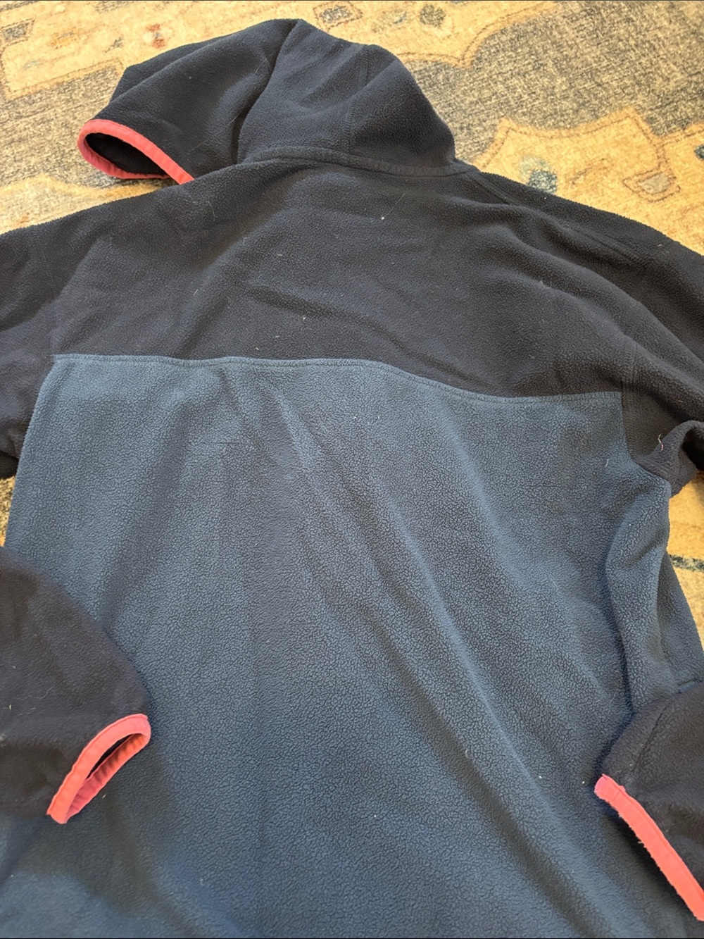 Patagonia Men’s Navy & Pink Hooded Fleece Jacket, size 10/12 - Picture 4 of 4